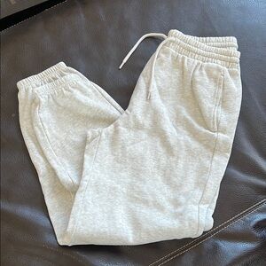 NWOT Women’s Gray old navy Sweatpants